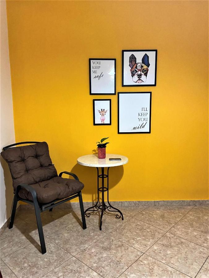 Lasithiotakis Apartments 포로스 외부 사진